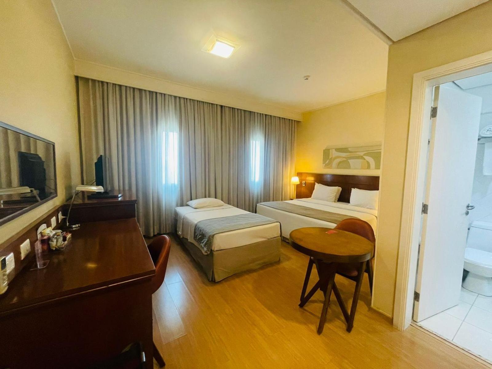 Luz Plaza Sao Paulo Hotel Bagian luar foto