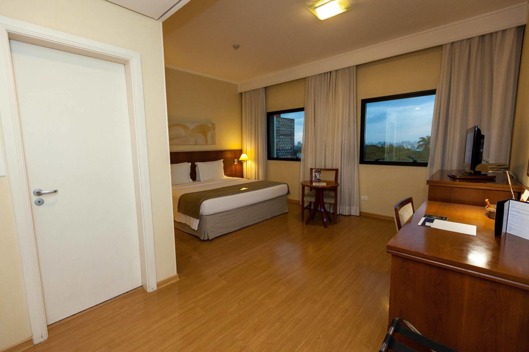 Luz Plaza Sao Paulo Hotel Bagian luar foto
